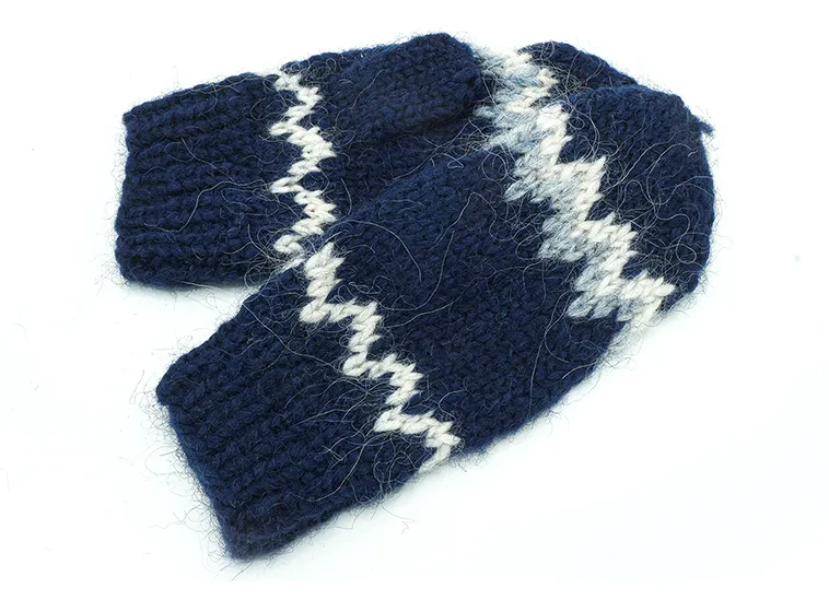 Ari – Hand-knitted Icelandic wool mittens