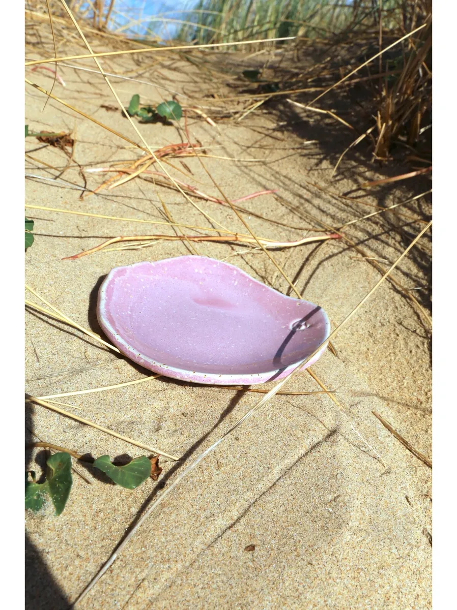 Keramisch handgemaakt schoteltje Coquillage, Roos